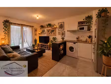 location appartement 2 pièces 39m² cuers 83390