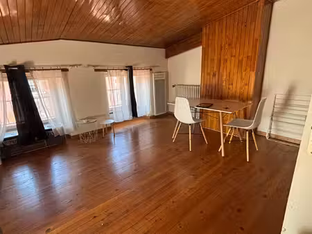 studio la cote saint andre - 1 pièce(s)
