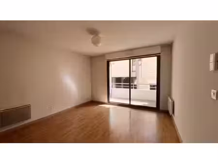 location appartement 2 pièces 35m² niort 79000