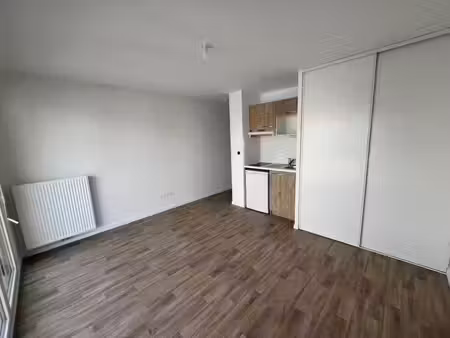 location appartement 1 pièce 26m² merignac 33700
