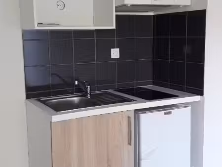 location appartement 2 pièces 42m² pau 64000