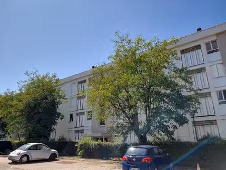 location appartement 4 pièces 64m² talence 33400