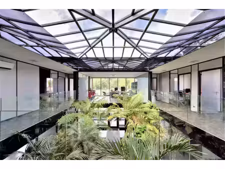 location local professionnel 165m² gradignan 33170