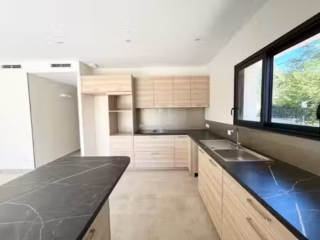 location maison 4 pièces 117m² gradignan 33170