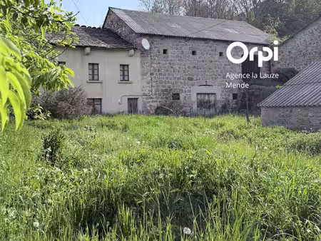 vente maison 4 pièces 80 m² monts-de-randon (48700)