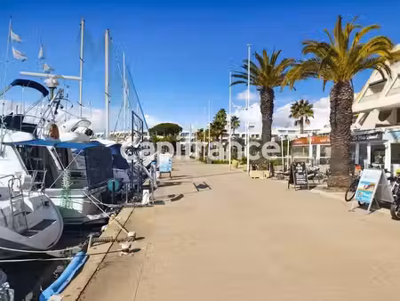 vente locaux professionnels 3 pièces 96 m² à le grau-du-roi (30240)  235 000 €