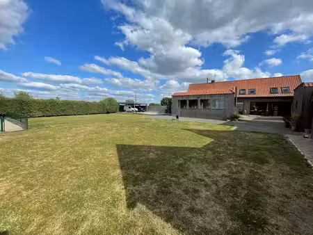 vente maison 6 pièces 220 m² à bousbecque (59166)  649 800 €