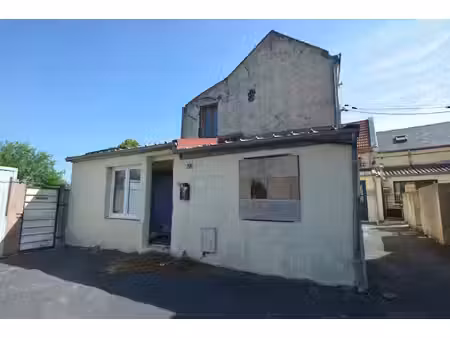 maison st quentin 3 pièce(s) 77 m2