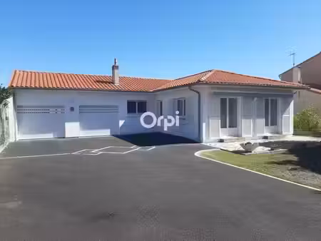 vente maison 4 pièces 83.11 m² à saint-sulpice-de-royan (17200)  284 600 €