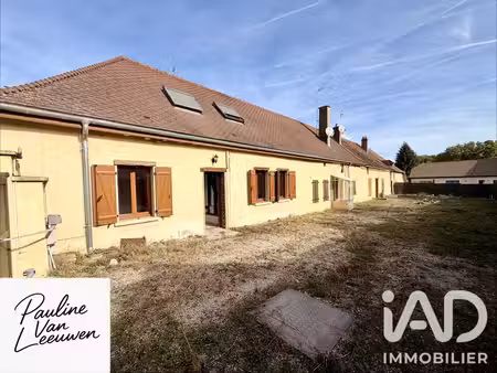 immeuble à saint-parres-lès-vaudes (10260)