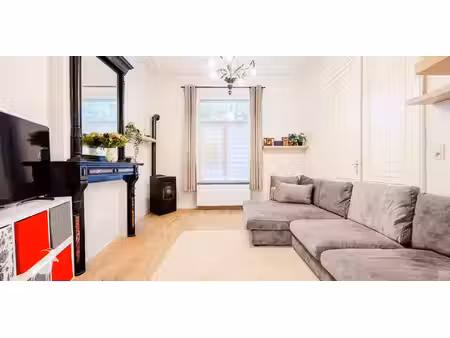 maison à vendre à monceau-sur-sambre pour € 199.999 avec 4 chambres à coucher