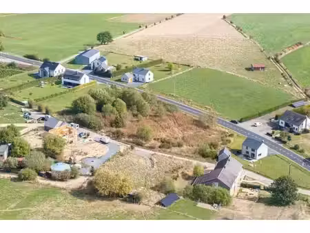 maginifique terrain à bâtir à proximité de martelange