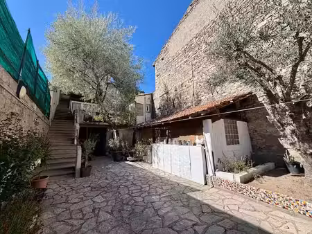 vente maison 6 pièces 228 m² à barjac (30430)  289 000 €