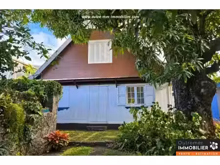 vente maison 7 pièces 180 m² à sainte suzanne (97441)  288 000 €