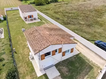 vente maison 5 pièces 100 m² à corme-ecluse (17600)  247 000 €