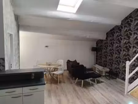 location appartement 2 pièces meublé à caromb (84330) : à louer 2 pièces meublé / 51m² car