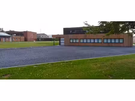 bureaux à louer – 111 m² – parc créalys  les isnes (5032)