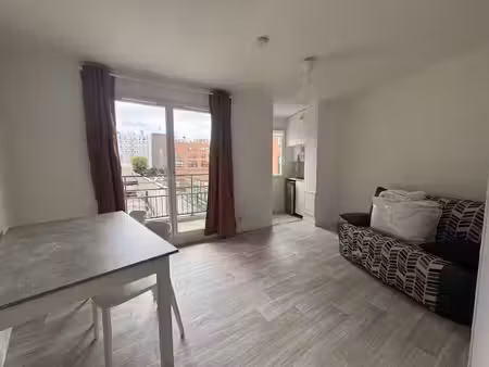 issy-les-moulineaux - le garibaldi - a louer meuble - joli studio dans belle residence - 2