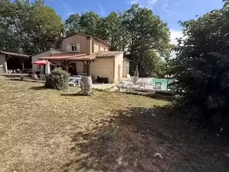 vente propriété 7 pièces 140 m² à sanilhac (24660)  299 500 €