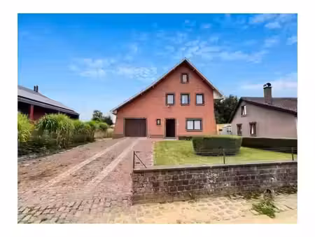 villa à vendre avec garage et terrasse   houtain-le-val (vbe70144)