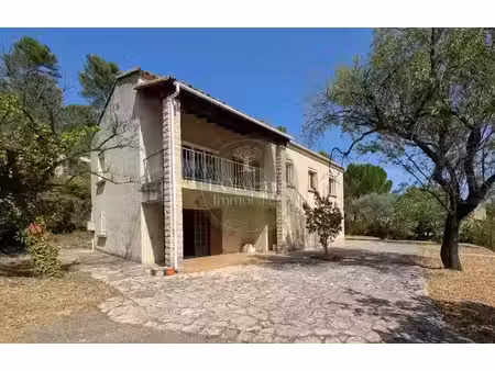 vente maison 4 pièces 98 m² à la destrousse (13112)  380 000 €