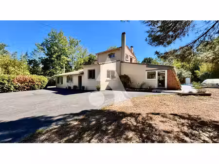 2 maisons sur parc de 1 6ha