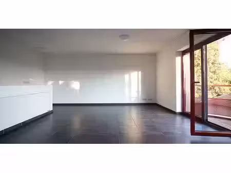 appartement à louer à korbeek-lo pour € 895 avec 1 chambre à coucher