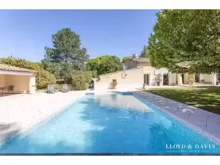 vente maison 10 pièces 260 m² à venelles (13770)  1 279 000 €