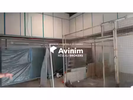 location entrepôt lille 59000 200m²