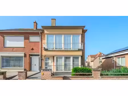 immeuble d'appartements à vendre à middelkerke pour € 585.000 avec 6 chambres à coucher
