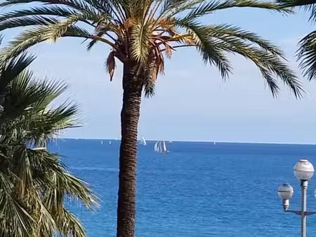 nice - promenade des anglais - magnifique 3 pieces traversant