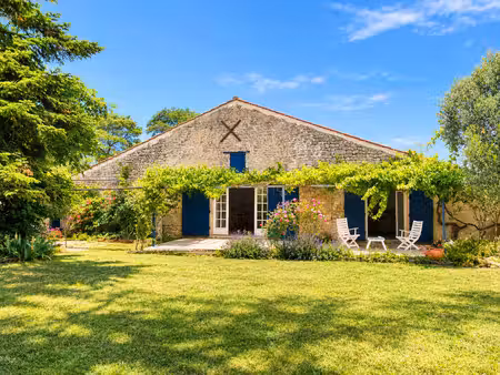 maison à vendre à bois (17240) - charente-maritime