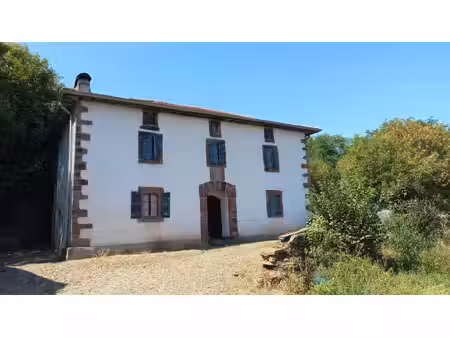 maison à la campagne