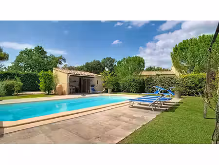 saint-saturnin-lès-apt - propriété a vendre au coeur du luberon  avec gîte  piscine et dép