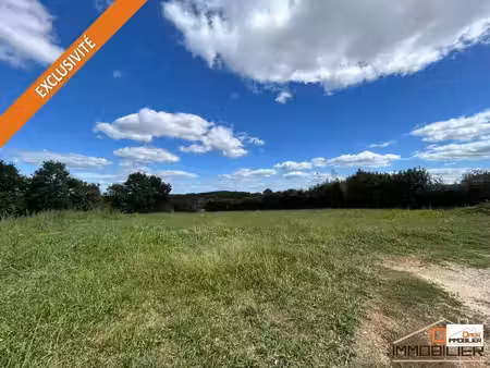 terrain à bâtir 2 136m²