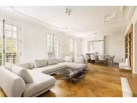 appartement de luxe à vendre dans le quartier notre dame des champs