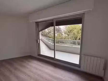 location appartement 3 pièces 65 m² à sainte-adresse (76310)