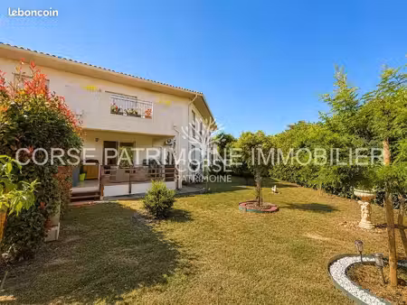 appartement 3 pièces 80 m²
