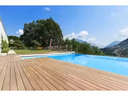 vente appartement 3 pièces 83 m² à ax-les-thermes (09110)  295 000 €
