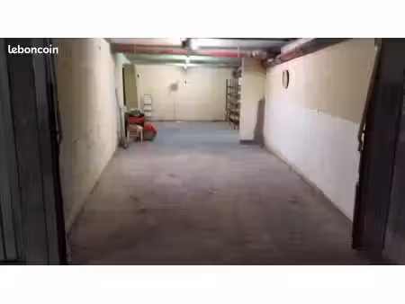 garage / box double à louer