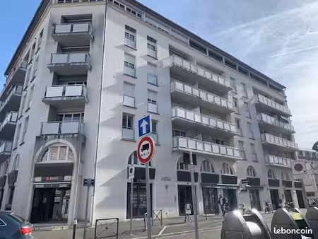 appartement 3 pièces 76 m²