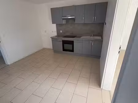 maison de village a louer