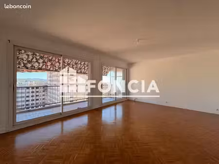 appartement 5 pièces 110 m²