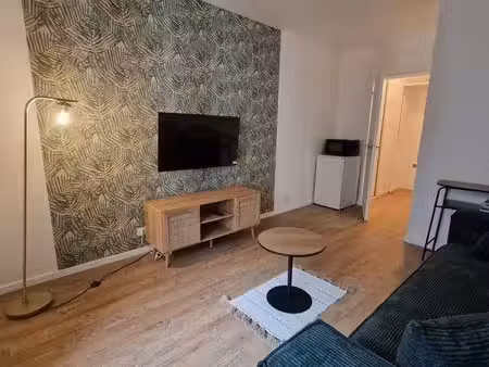 beau studio meublé 23m² entièrement rénové