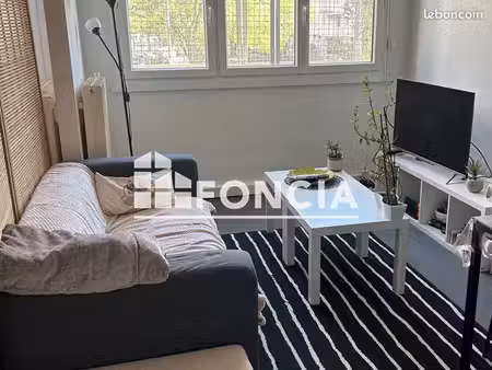 appartement meublé 2 pièces 40.3m² à louer 590 - tours 37000