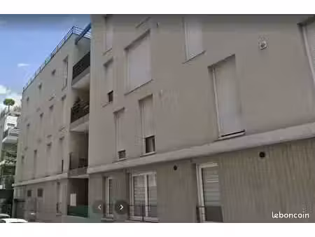 garage/box 15 m² lyon