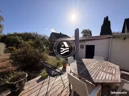 maison 2 pièces 53 m²