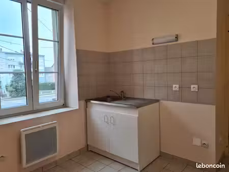 loue f2 de 43 m2 à sarrebourg