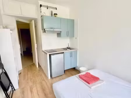 appartement 1 pièce 11 m²
