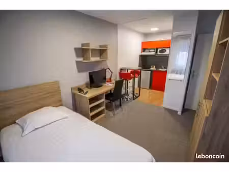 studio 1 pièce 18 m²